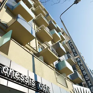 https://anessis.hotels-of-thessaloniki.com