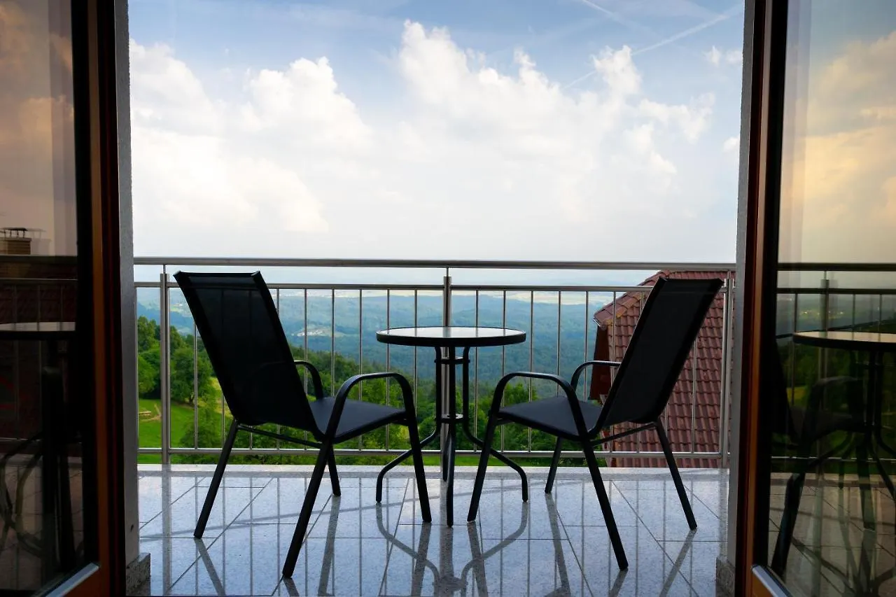 Pjagodic Apartments & Wellness Cerklje na Gorenjskem 0*,  Slovenia